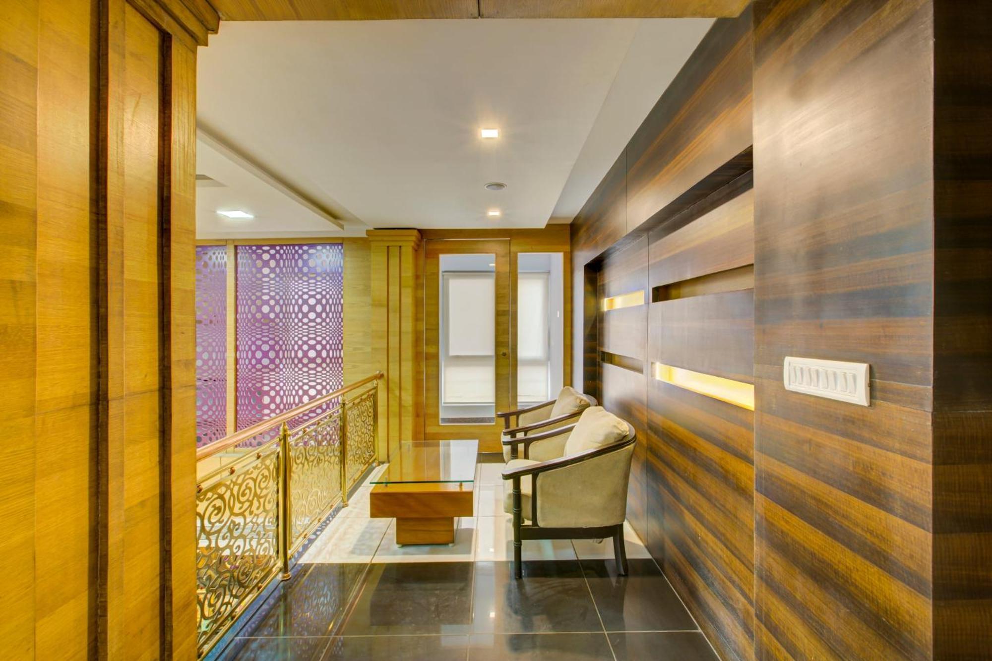 Super Townhouse Oak Jvh Hotel Bangalore Exterior foto